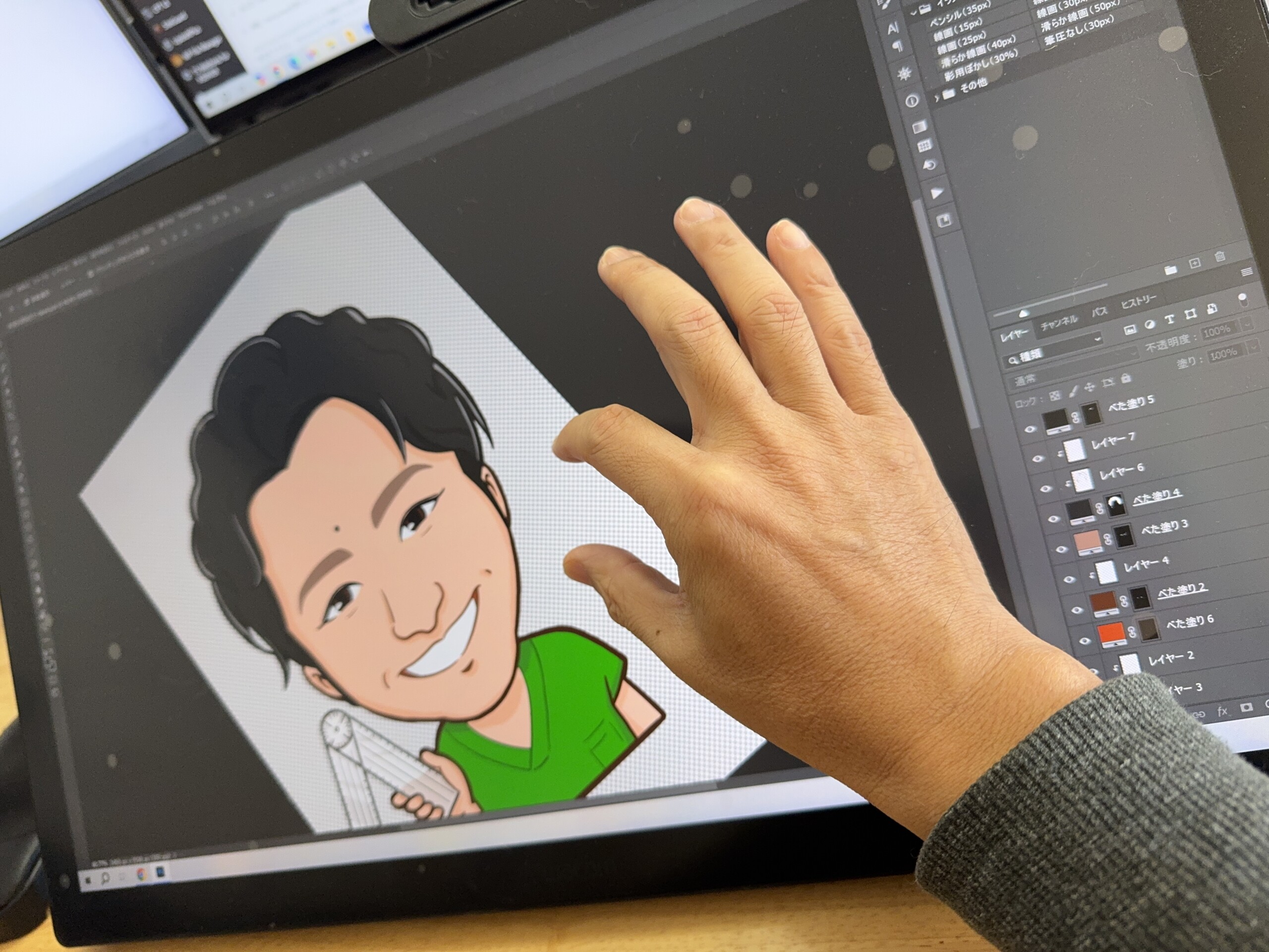 Cintiq Pro】Photoshopでイラストを描いているときにマルチタッチが
